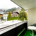 Alpine Escape Cozy Retreat Near Maiskogel Apartment