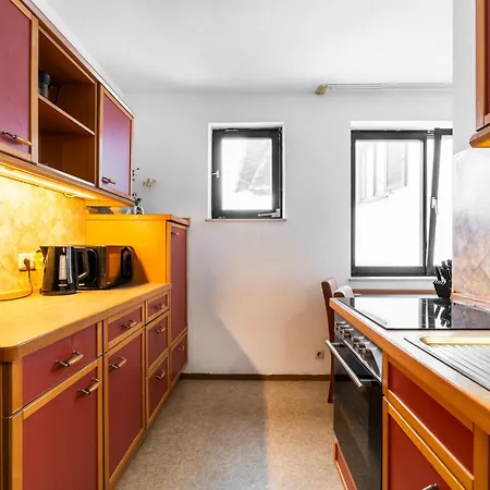 Alpine Escape Cozy Retreat Near Maiskogel *