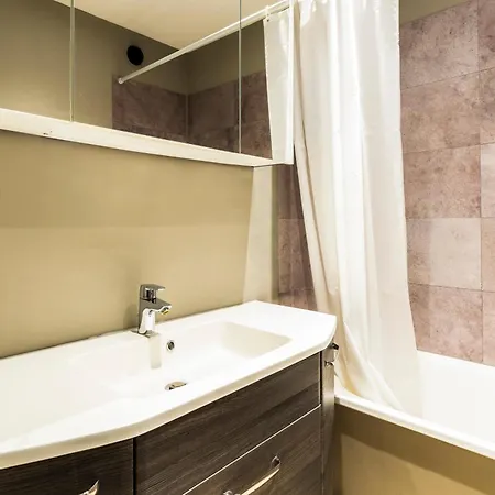 Alpine Escape Cozy Retreat Near Maiskogel * 카프룬